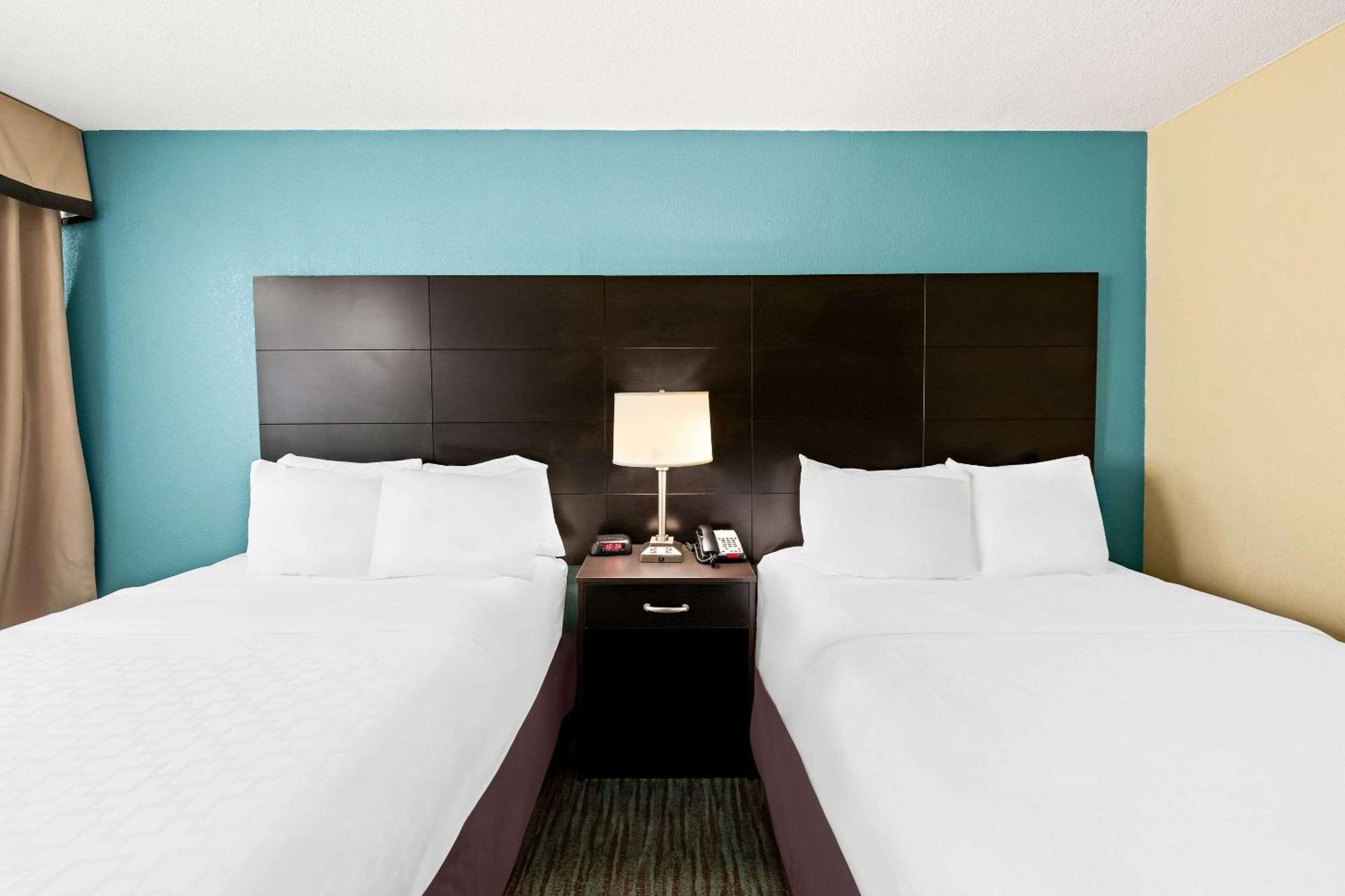 Quality Inn Dayton Airport Englewood Eksteriør billede