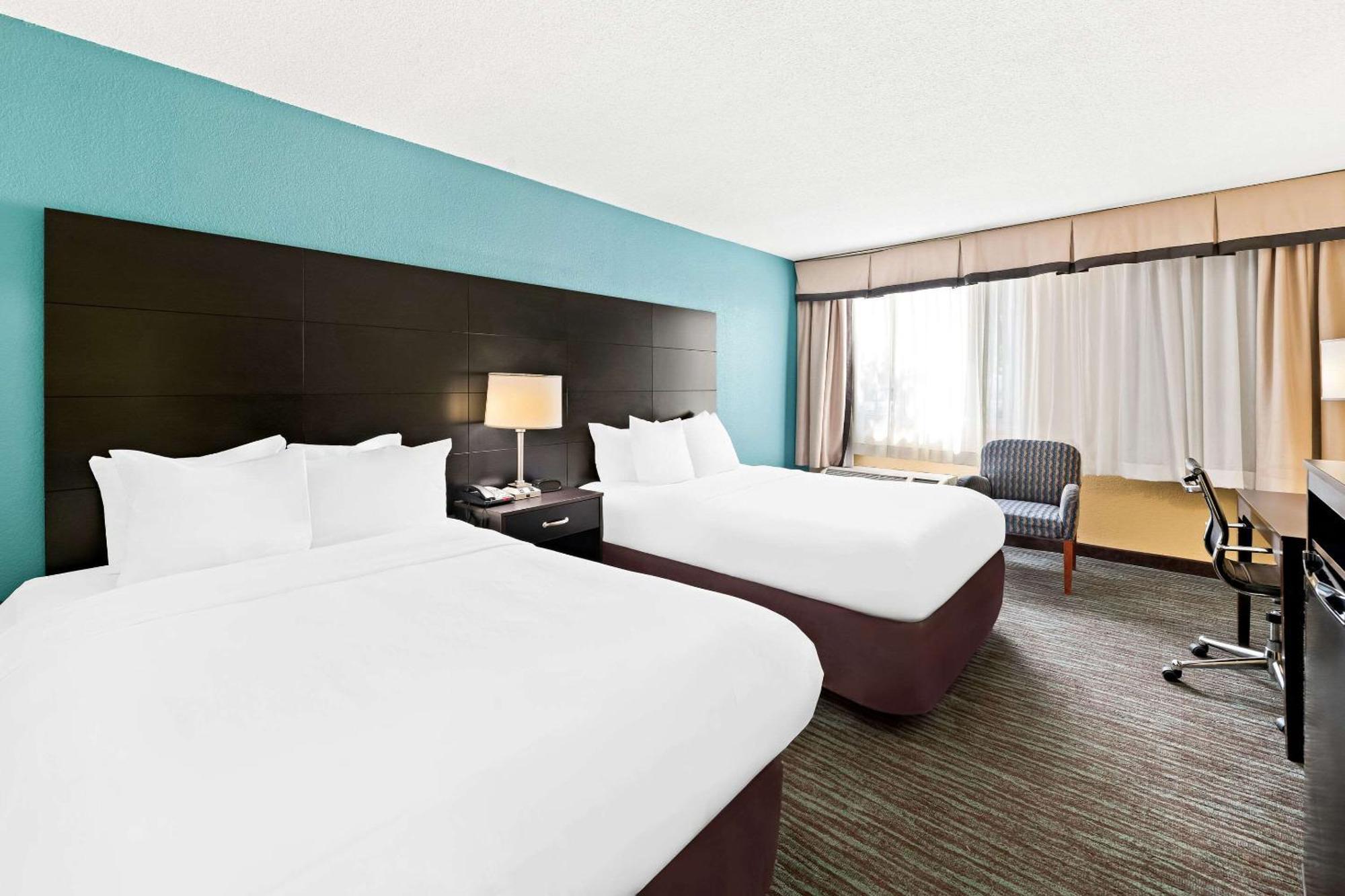 Quality Inn Dayton Airport Englewood Eksteriør billede
