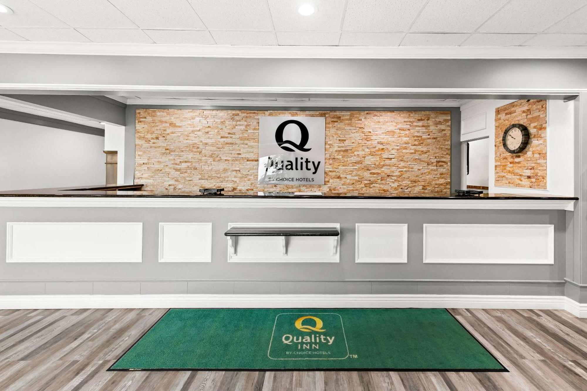Quality Inn Dayton Airport Englewood Eksteriør billede